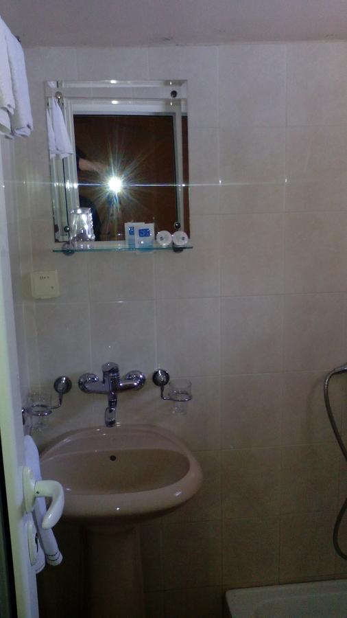 Sobe Za Izdavanje Blef Ovcar Banja Exterior photo